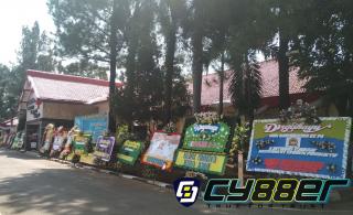 Peringati Hari Bhayangkara Ke 74 Polres Purwakarta Di Banjiri Ucapan Karangan Bunga